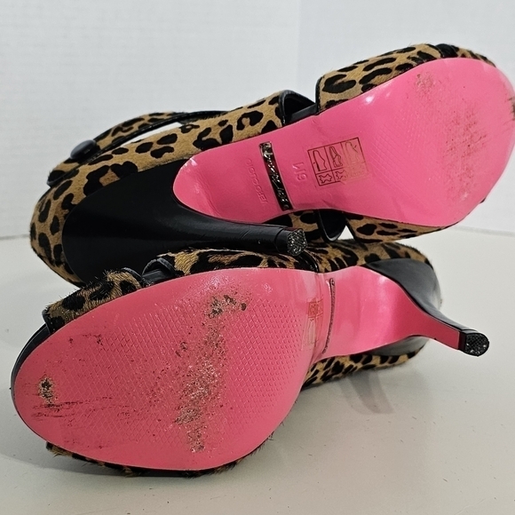 Betsy Johnson Leopard Print Heels - Picture 7 of 12